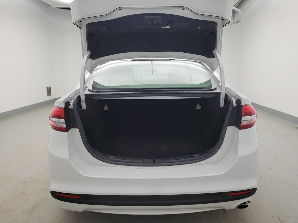 2018 Ford Fusion in Louisville, KY 40258 - 18123356 29