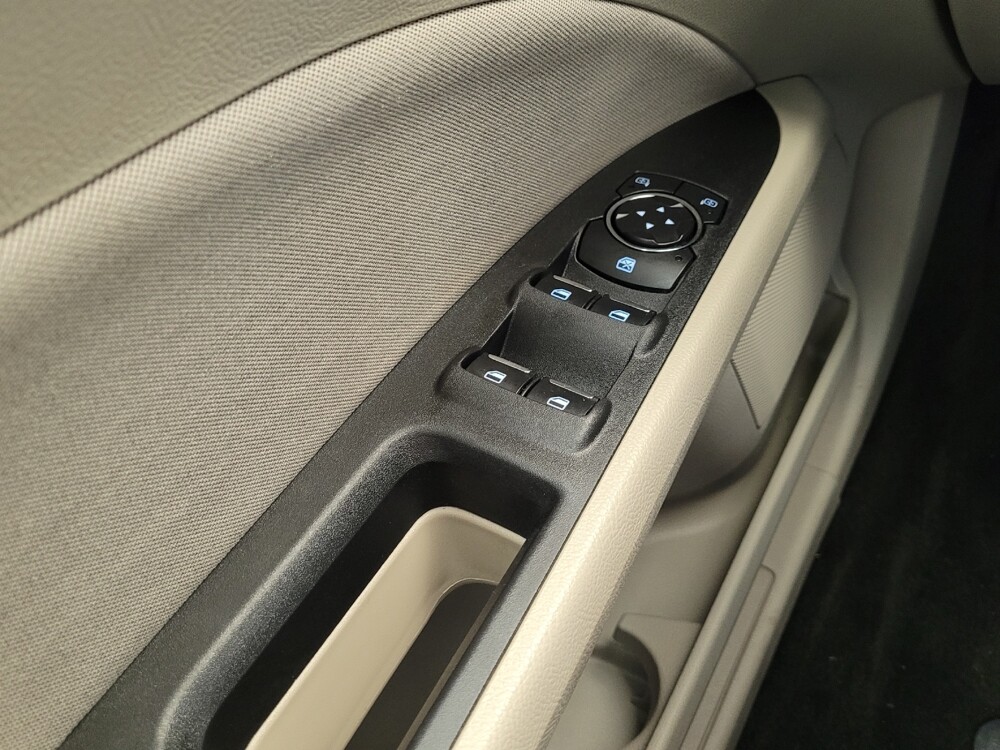 2018 Ford Fusion in Louisville, KY 40258 - 18123356 27