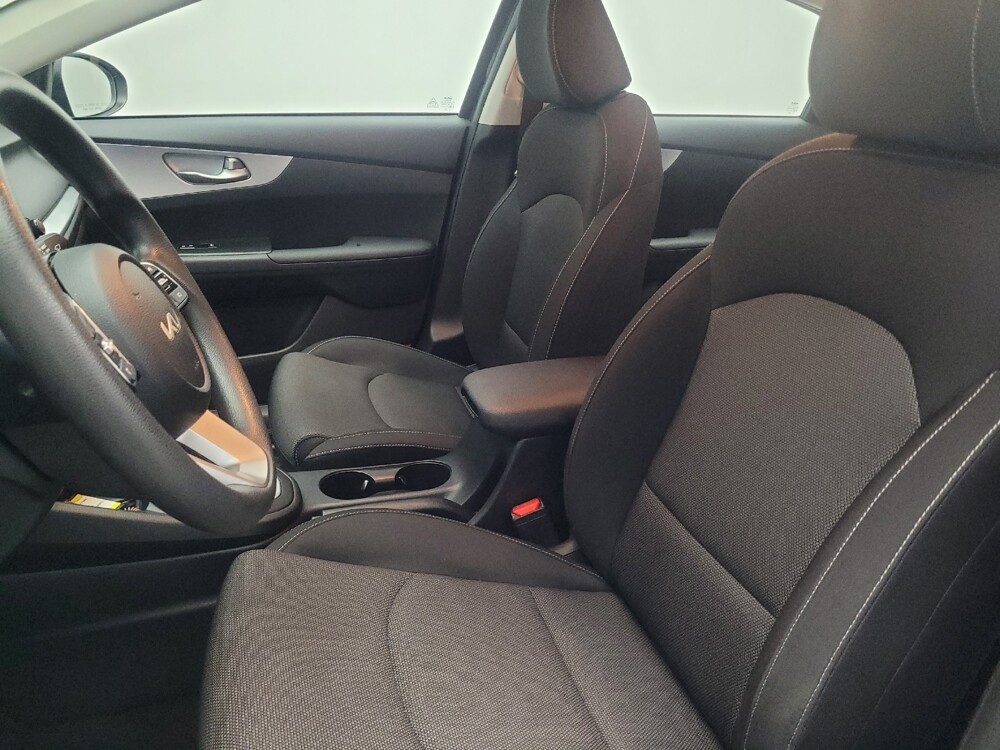 2024 Kia Forte in Macon, GA 31210 - 18123359 17