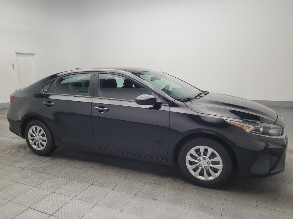 2024 Kia Forte in Macon, GA 31210 - 18123359 11