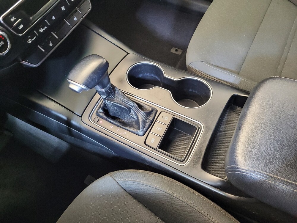 2020 Kia Sorento in Louisville, KY 40258 - 18123362 26