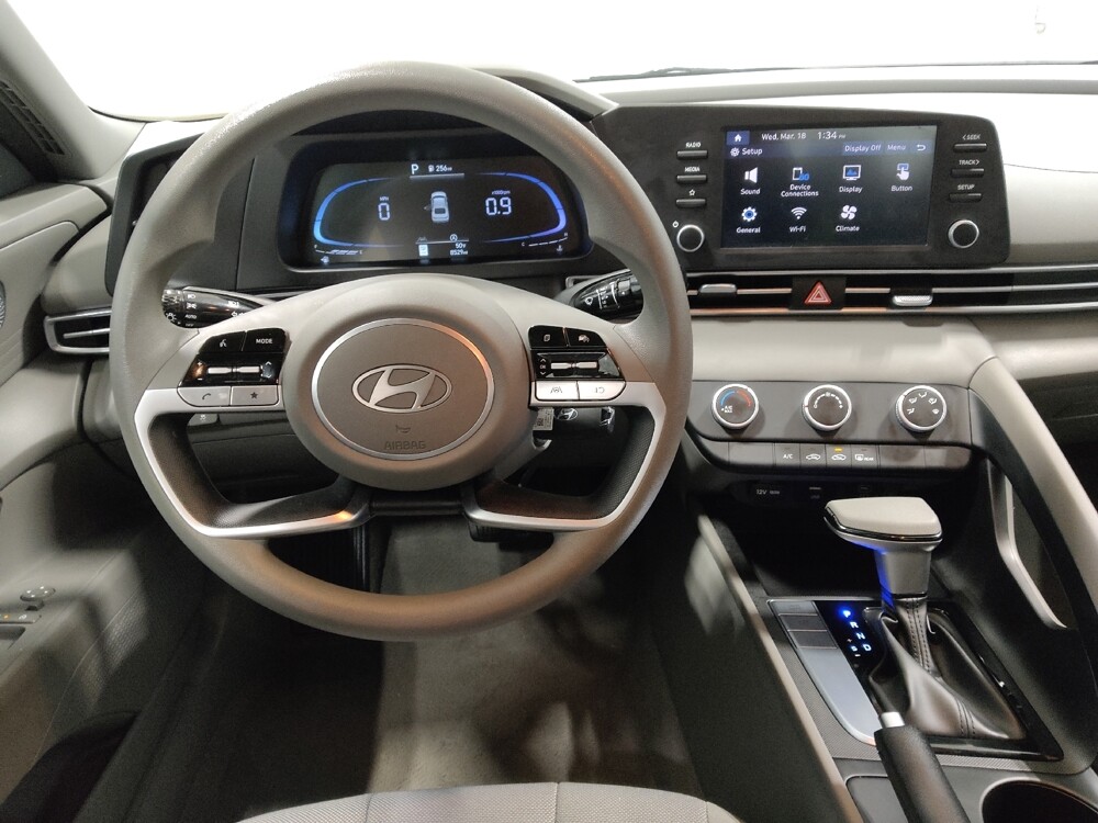 2024 Hyundai Elantra in Columbus, OH 43231 - 18123363 22