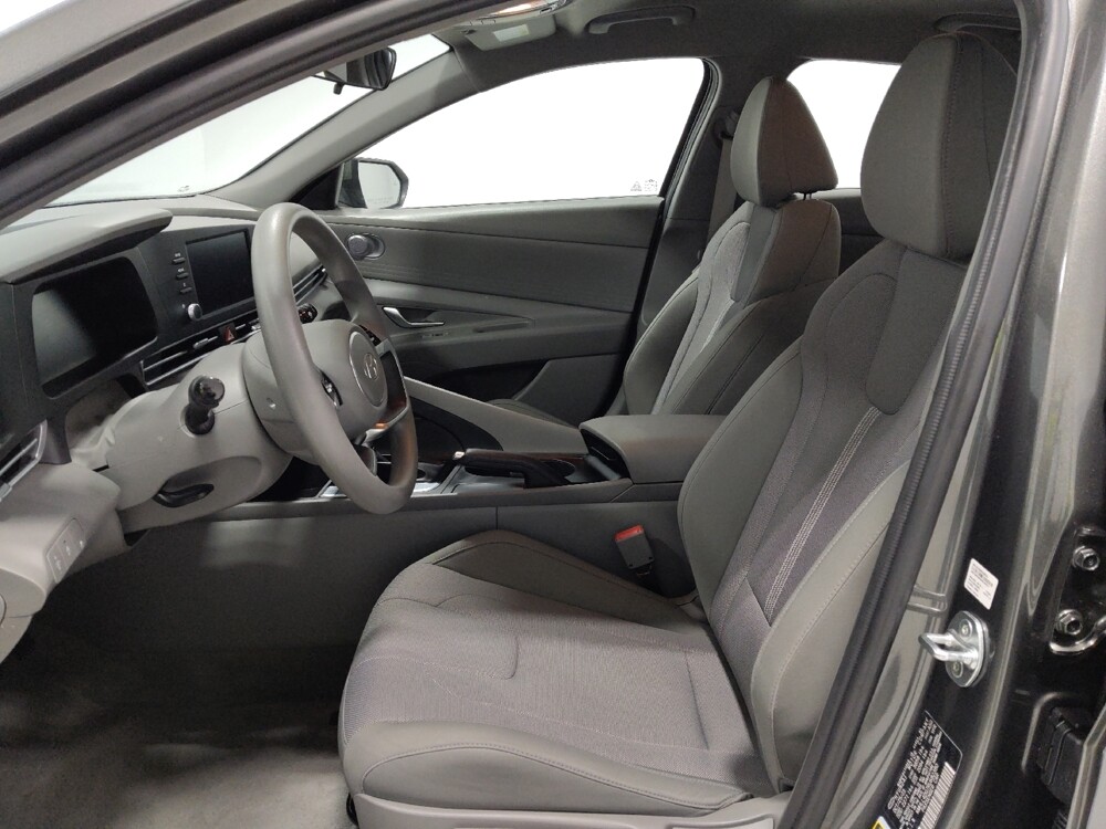 2024 Hyundai Elantra in Columbus, OH 43231 - 18123363 17
