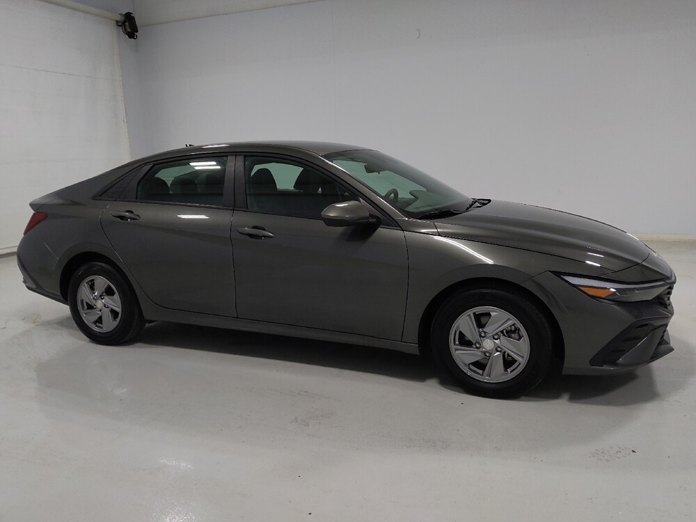 2024 Hyundai Elantra in Columbus, OH 43231 - 18123363 11