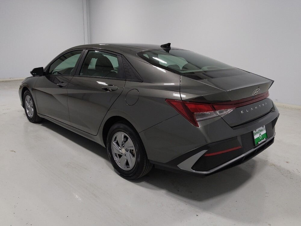 2024 Hyundai Elantra in Columbus, OH 43231 - 18123363 5