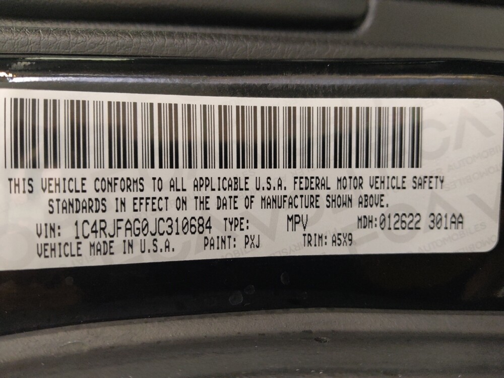 2018 Jeep Grand Cherokee in Houston, TX 77074 - 18123365 33
