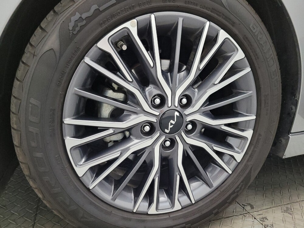 2023 Kia Forte in Glendale, AZ 85301 - 18123366 31