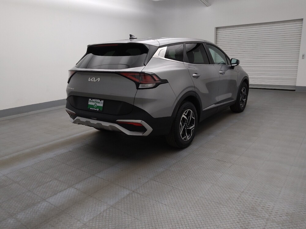2023 Kia Sportage in Lakewood, CO 80215 - 18123368 9