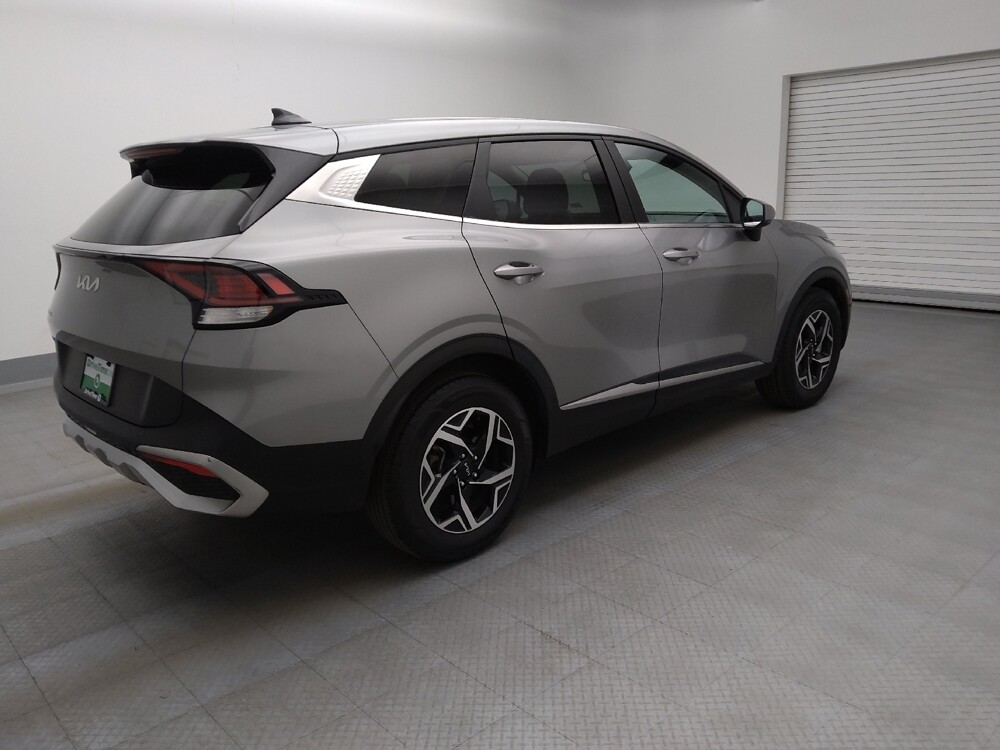 2023 Kia Sportage in Lakewood, CO 80215 - 18123368 10