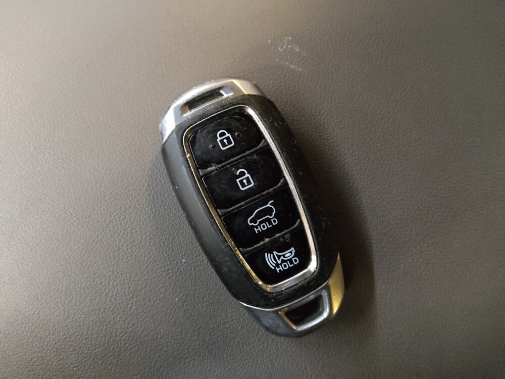 2019 Hyundai Santa Fe in Greenville, SC 29607 - 18123369 32