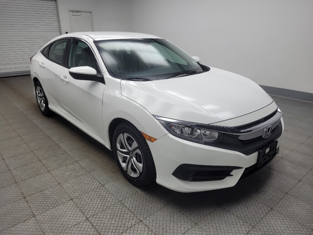 2018 Honda Civic in Indianapolis, IN 46219 - 18123371 13