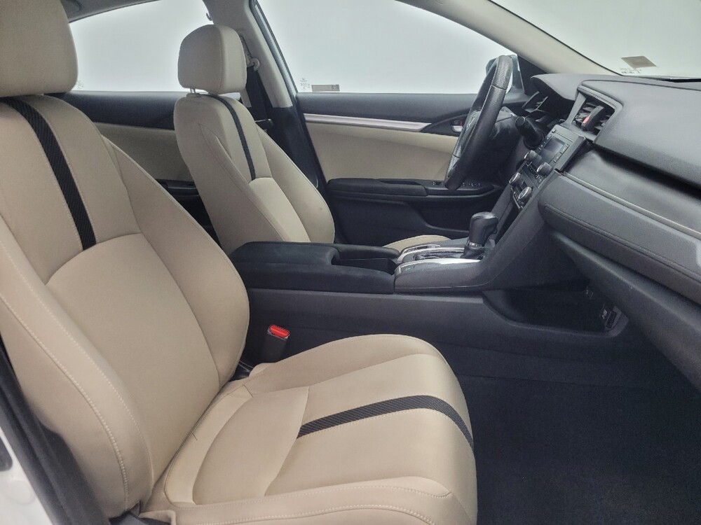 2018 Honda Civic in Indianapolis, IN 46219 - 18123371 21
