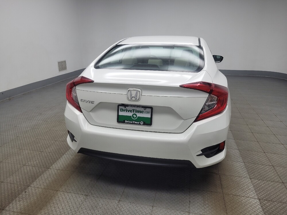2018 Honda Civic in Indianapolis, IN 46219 - 18123371 7