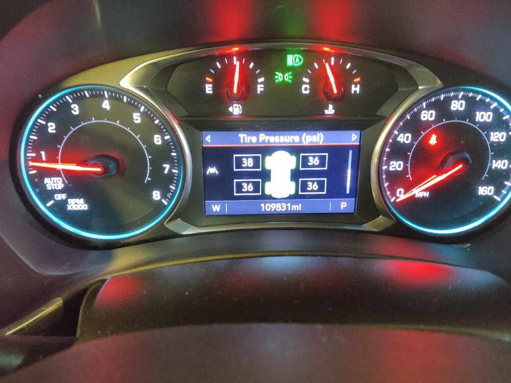 2020 Chevrolet Equinox in Greenville, SC 29607 - 18123373 23