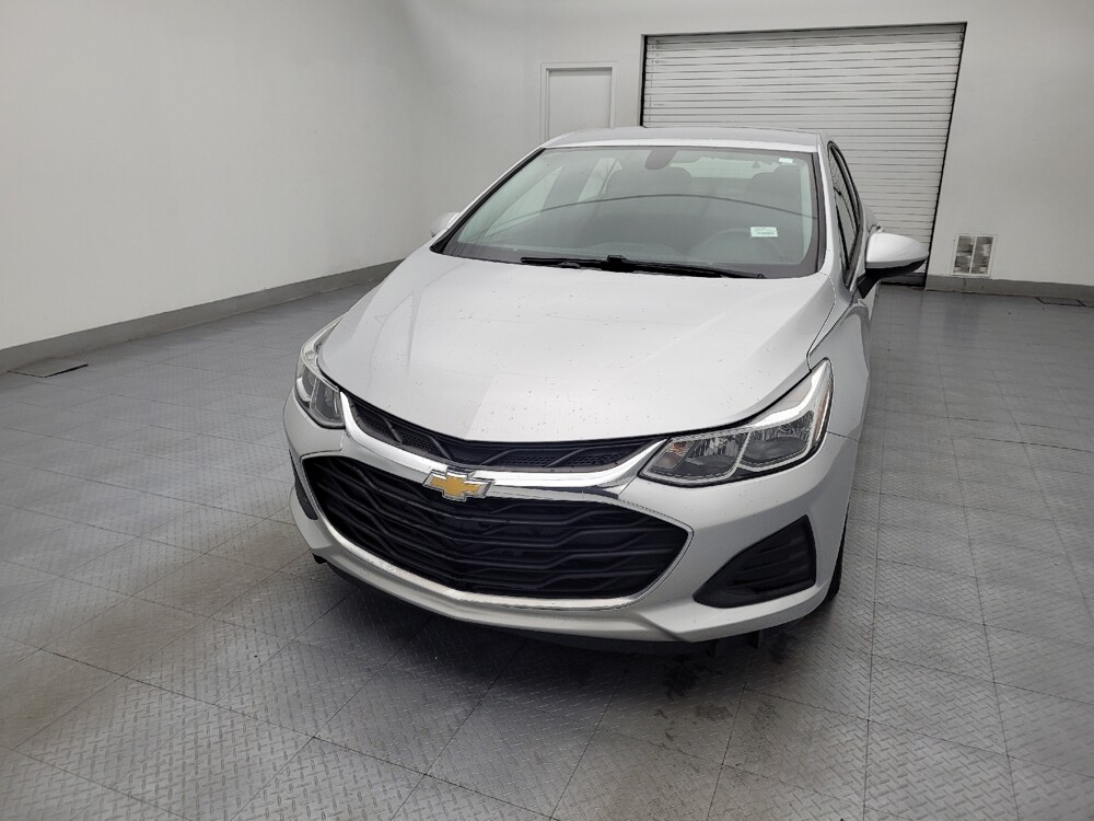 2019 Chevrolet Cruze in Greenville, SC 29607 - 18123374 15