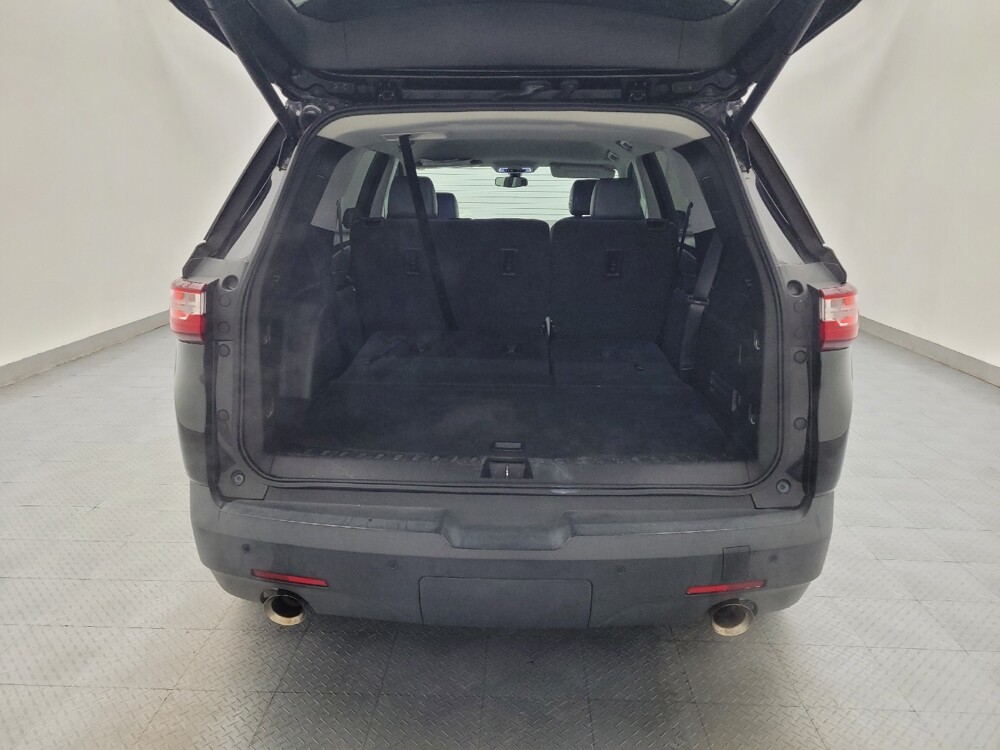 2019 Chevrolet Traverse in Greenville, SC 29607 - 18123375 29