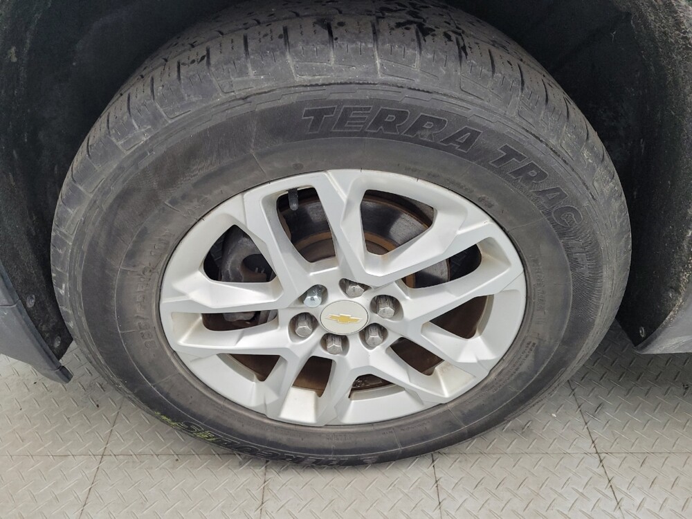 2019 Chevrolet Traverse in Greenville, SC 29607 - 18123375 31