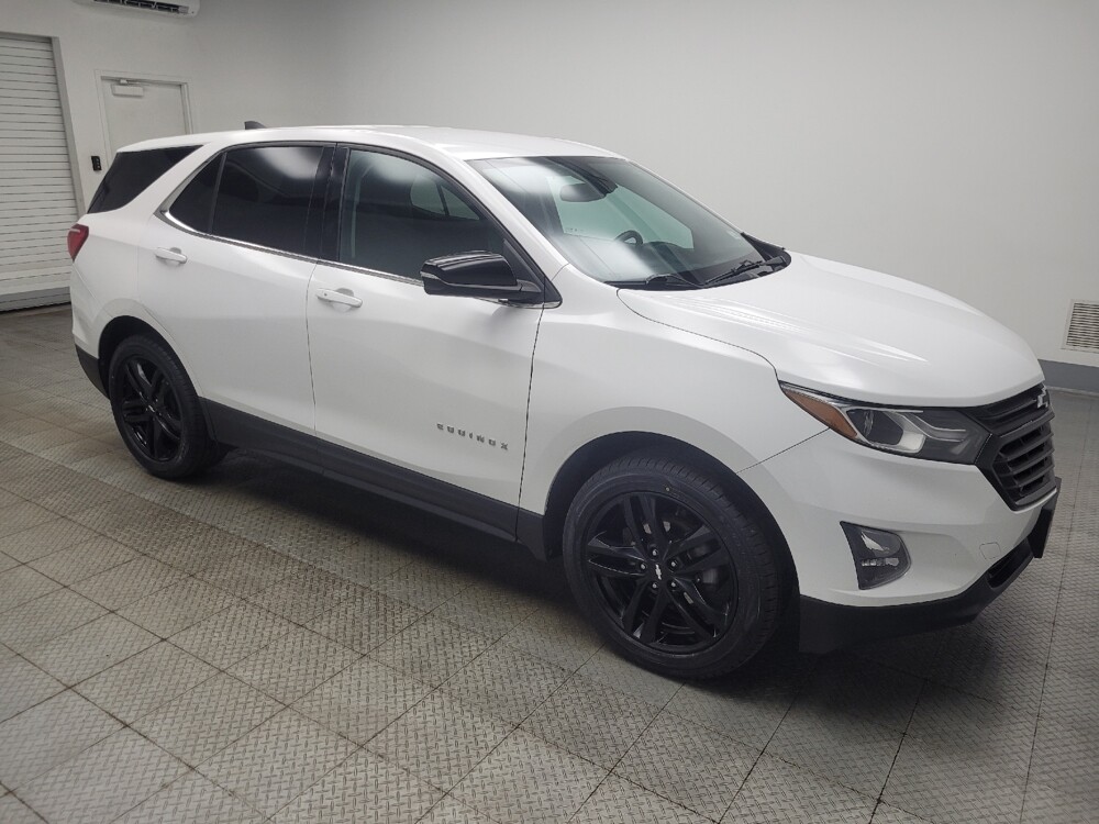 2020 Chevrolet Equinox in Indianapolis, IN 46222 - 18123376 10