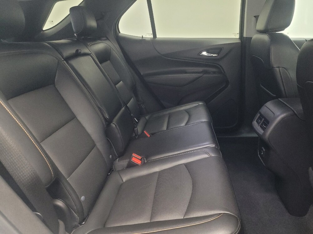 2020 Chevrolet Equinox in Indianapolis, IN 46222 - 18123376 19