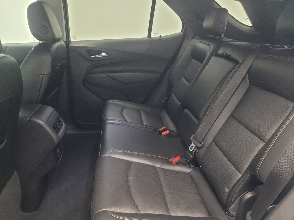 2020 Chevrolet Equinox in Indianapolis, IN 46222 - 18123376 18