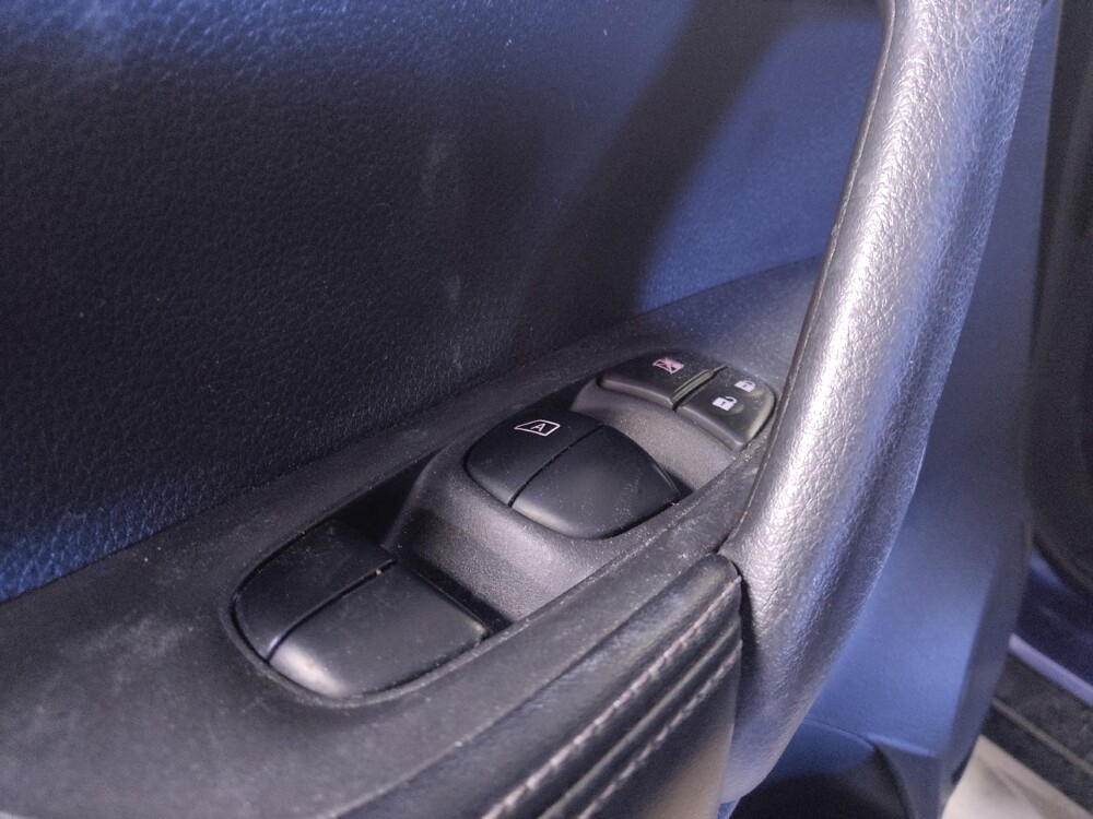 2019 Nissan Rogue in Tampa, FL 33612 - 18123377 27