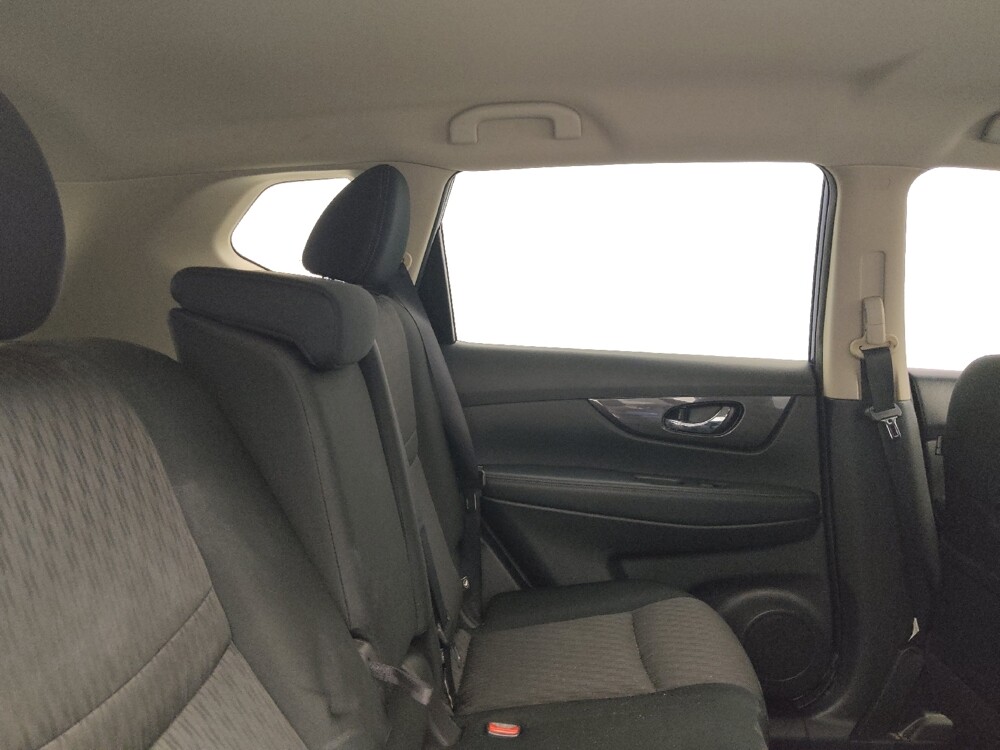 2019 Nissan Rogue in Tampa, FL 33612 - 18123377 19