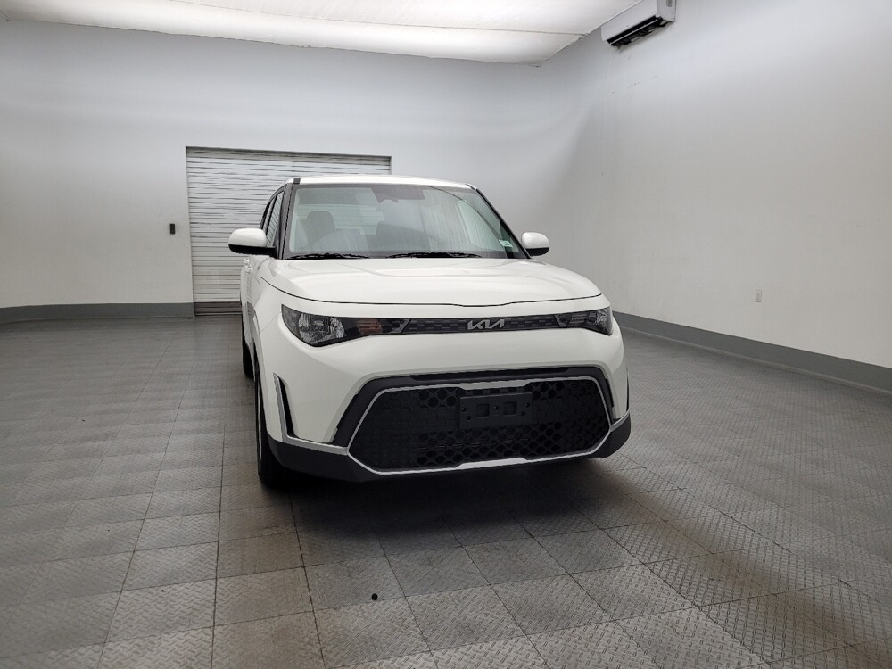 2025 Kia Soul in Phoenix, AZ 85015 - 18123380 14