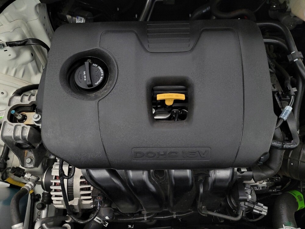 2025 Kia Soul in Phoenix, AZ 85015 - 18123380 30