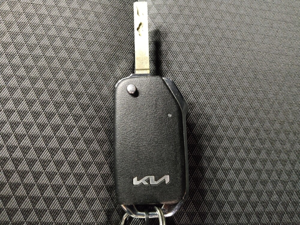 2023 Kia Soul in Plano, TX 75074 - 18123381 32