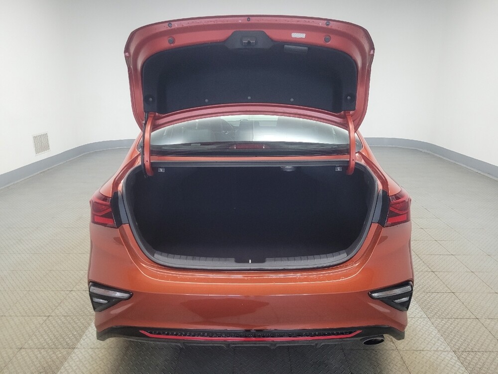 2021 Kia Forte in Indianapolis, IN 46222 - 18123388 29