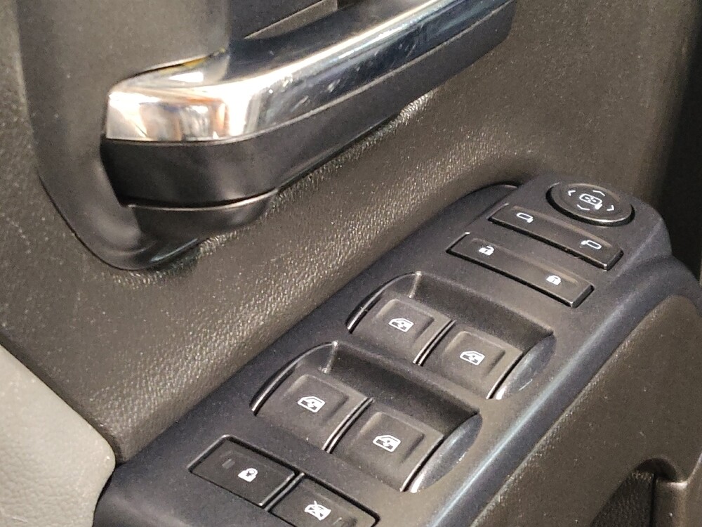 2018 Chevrolet Silverado 2500 in Plano, TX 75074 - 18123391 27