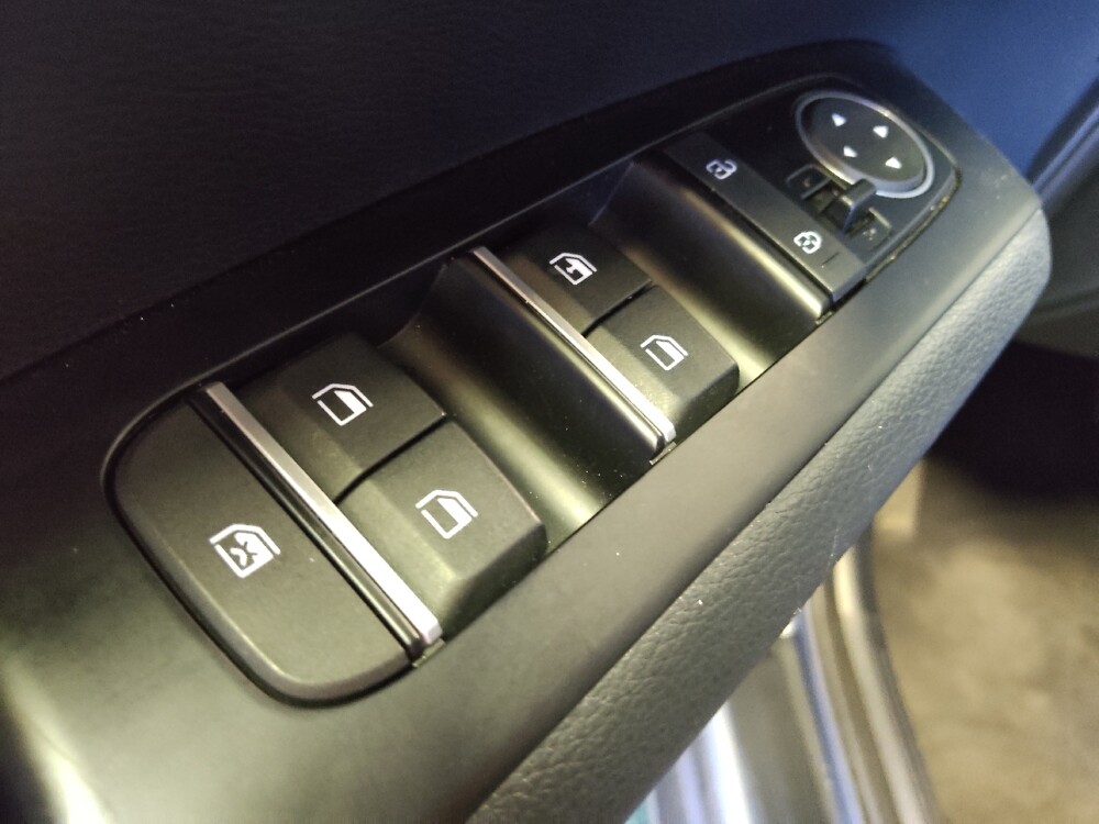 2025 Kia Soul in Mesa, AZ 85210 - 18123400 27