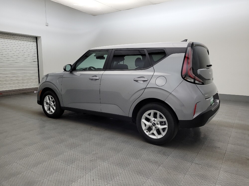 2025 Kia Soul in Mesa, AZ 85210 - 18123400 3
