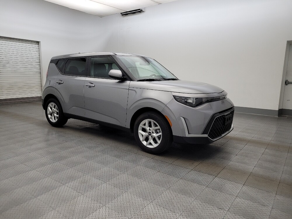 2025 Kia Soul in Mesa, AZ 85210 - 18123400 11