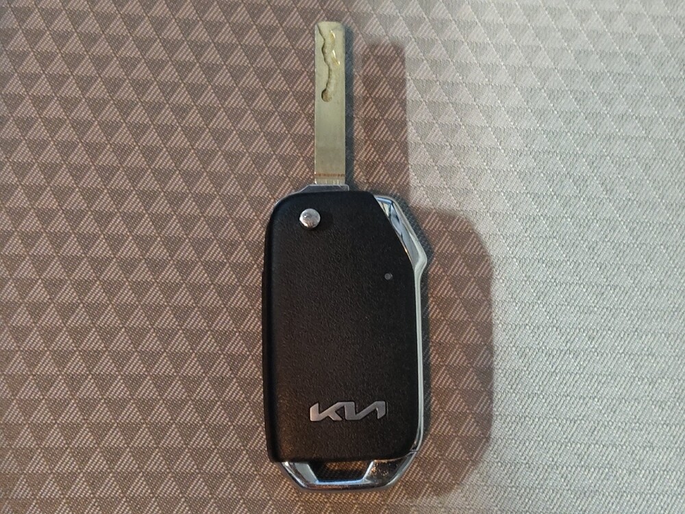 2022 Kia Soul in Jacksonville, FL 32225 - 18123403 32