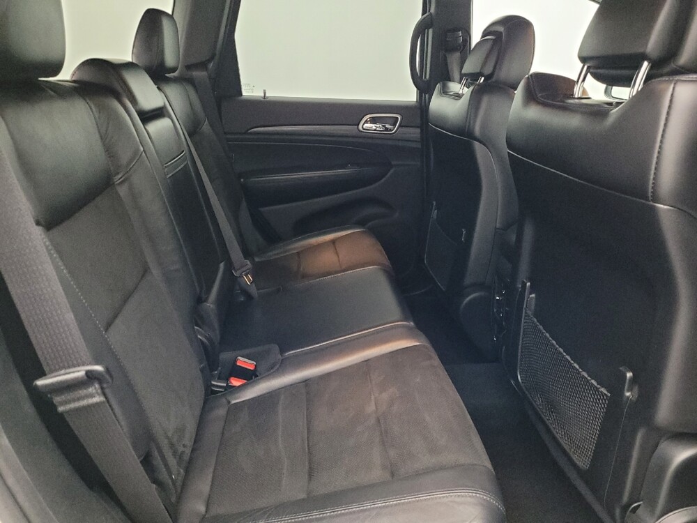 2019 Jeep Grand Cherokee in Gainesville, FL 32609 - 18123404 19