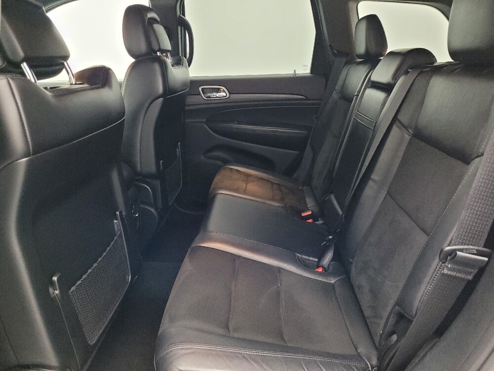 2019 Jeep Grand Cherokee in Gainesville, FL 32609 - 18123404 18