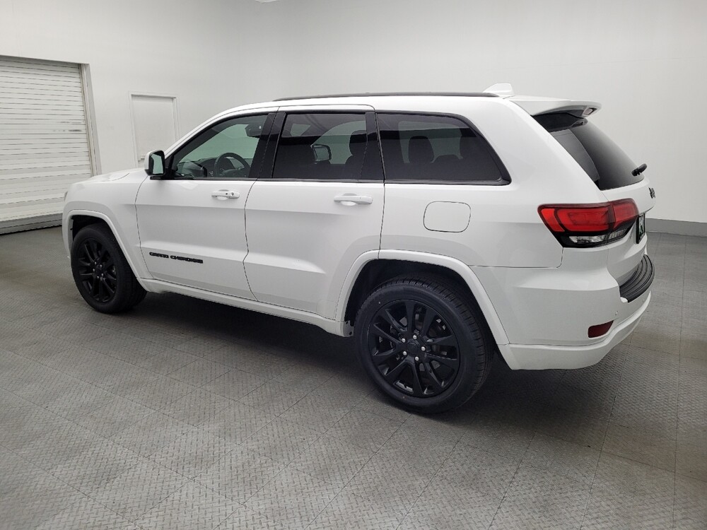2019 Jeep Grand Cherokee in Gainesville, FL 32609 - 18123404 3
