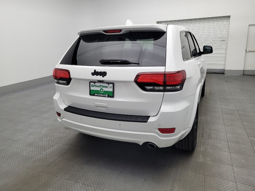 2019 Jeep Grand Cherokee in Gainesville, FL 32609 - 18123404 7