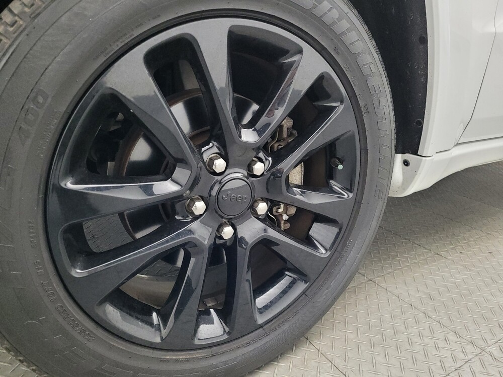 2019 Jeep Grand Cherokee in Gainesville, FL 32609 - 18123404 31