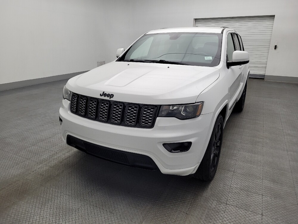 2019 Jeep Grand Cherokee in Gainesville, FL 32609 - 18123404 15