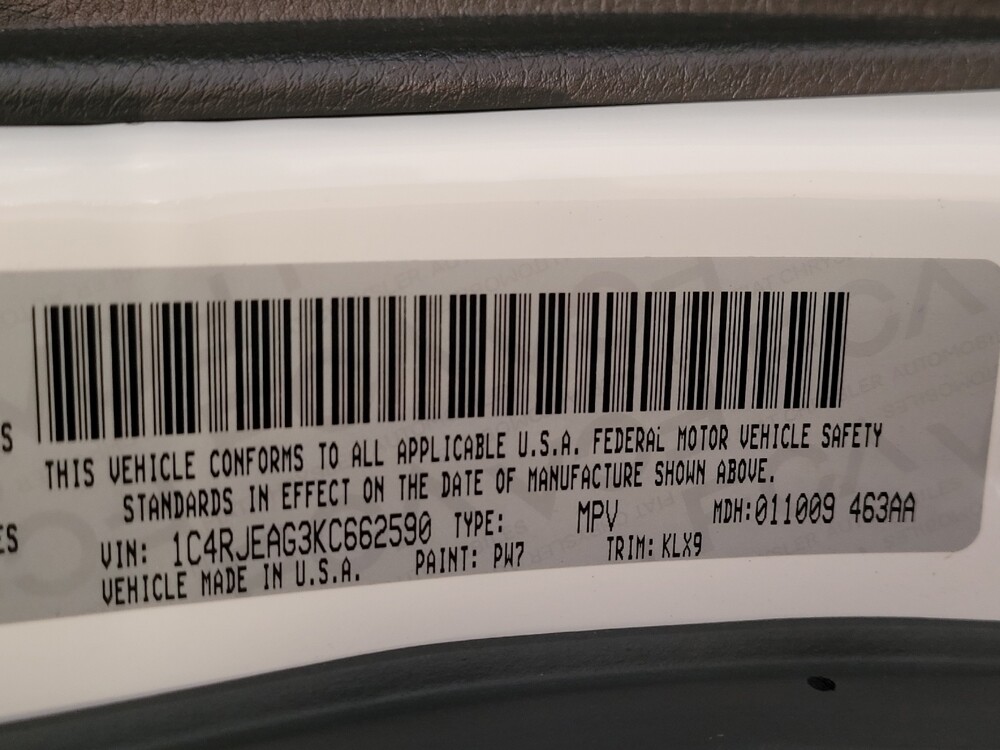 2019 Jeep Grand Cherokee in Gainesville, FL 32609 - 18123404 33