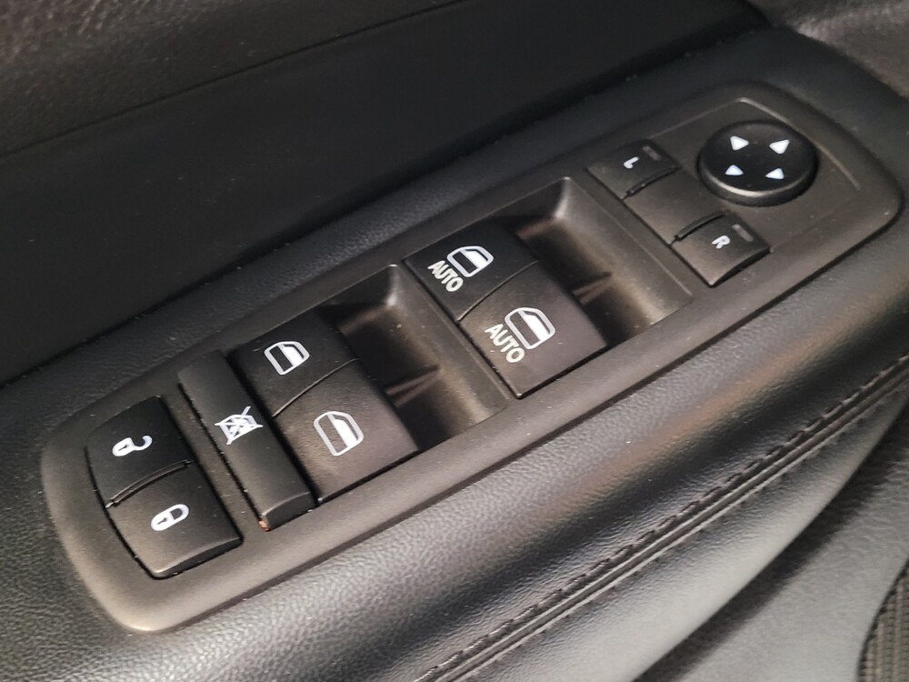 2019 Jeep Grand Cherokee in Gainesville, FL 32609 - 18123404 27