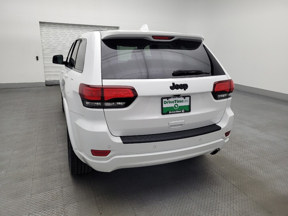 2019 Jeep Grand Cherokee in Gainesville, FL 32609 - 18123404 6