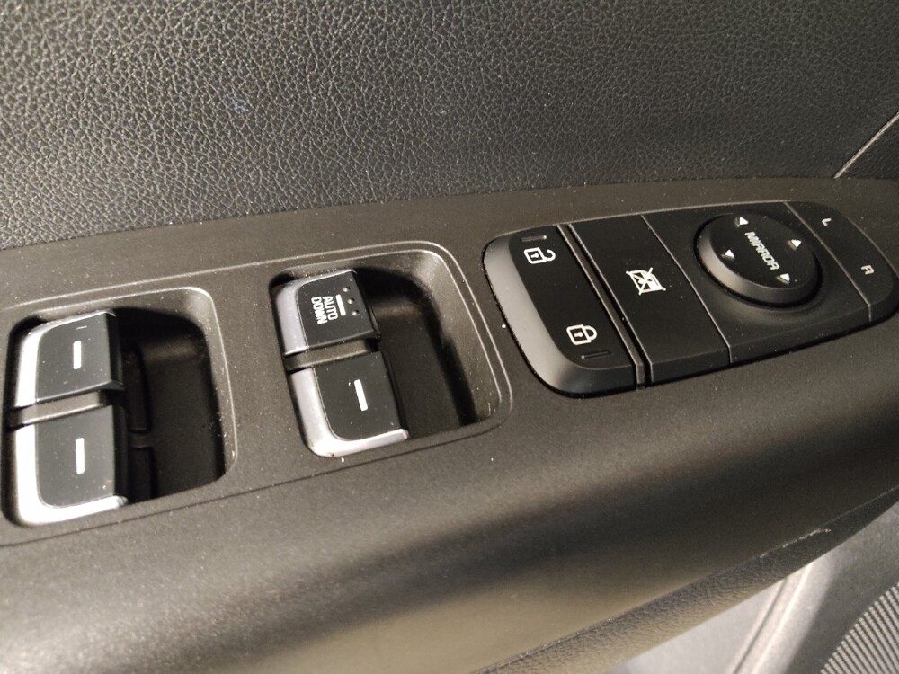 2020 Kia Sportage in Charleston, SC 29414 - 18123410 27