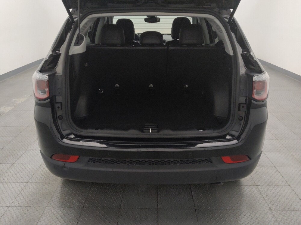 2018 Jeep Compass in Houston, TX 77060 - 18123414 29