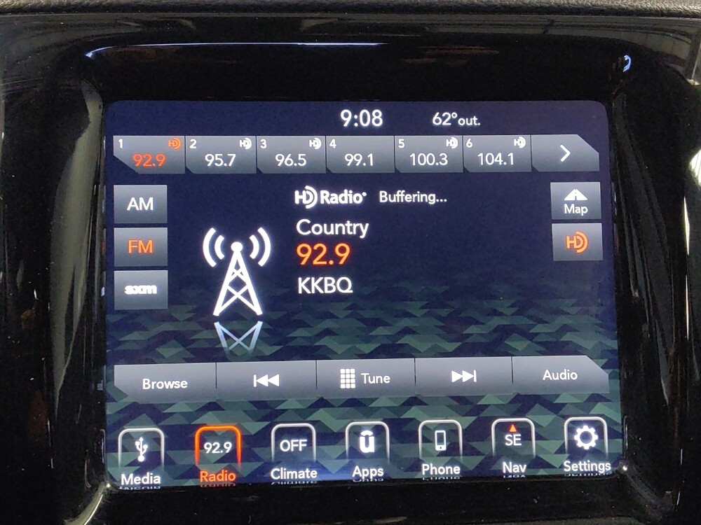 2018 Jeep Compass in Houston, TX 77060 - 18123414 25