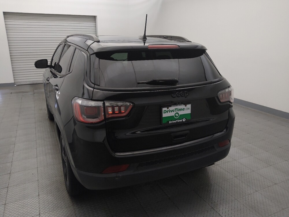 2018 Jeep Compass in Houston, TX 77060 - 18123414 6