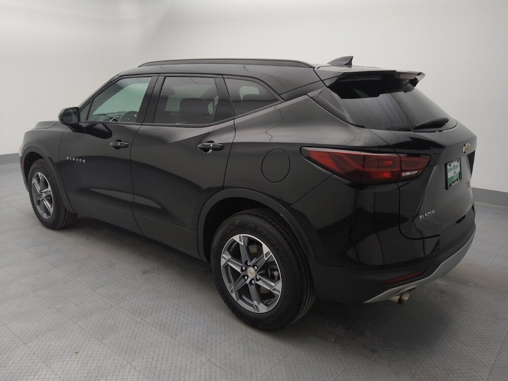 2024 Chevrolet Blazer in Springfield, MO 65807 - 18123415 3