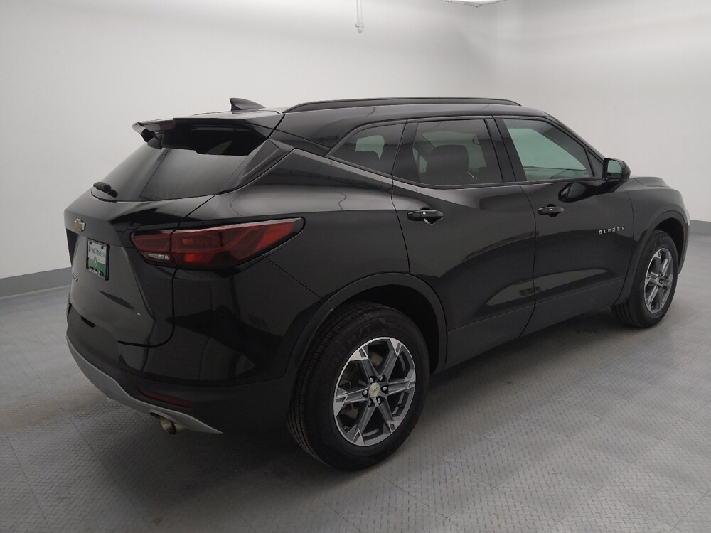 2024 Chevrolet Blazer in Springfield, MO 65807 - 18123415 10